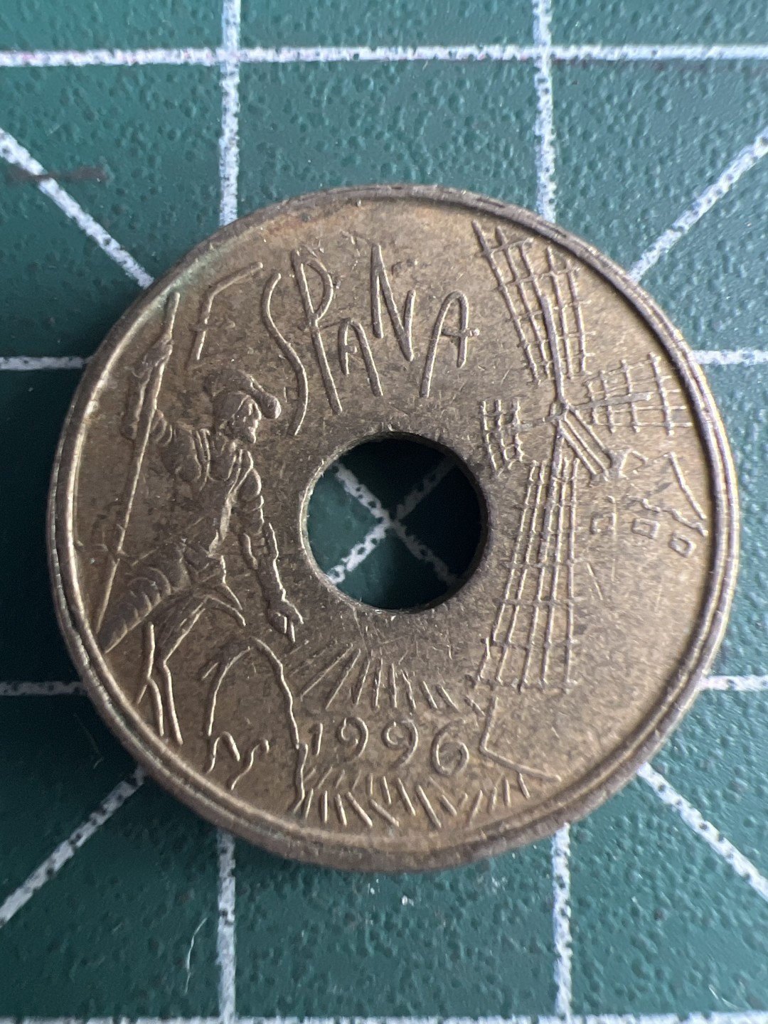 泡泡堂微拍第六十二幕硬币捡漏可累计专场👿👿，零佣金，零押金，累计满二十元包邮，接受代拍业务 西班牙25比塞塔1996年