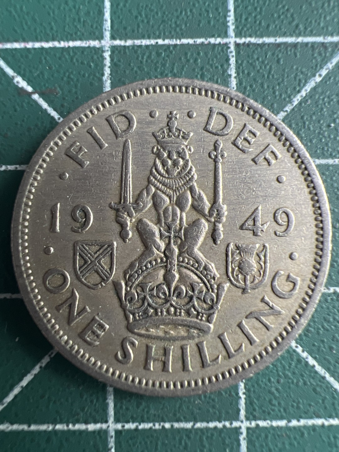 泡泡堂微拍第六十二幕硬币捡漏可累计专场👿👿，零佣金，零押金，累计满二十元包邮，接受代拍业务 英国乔六1949年一先令