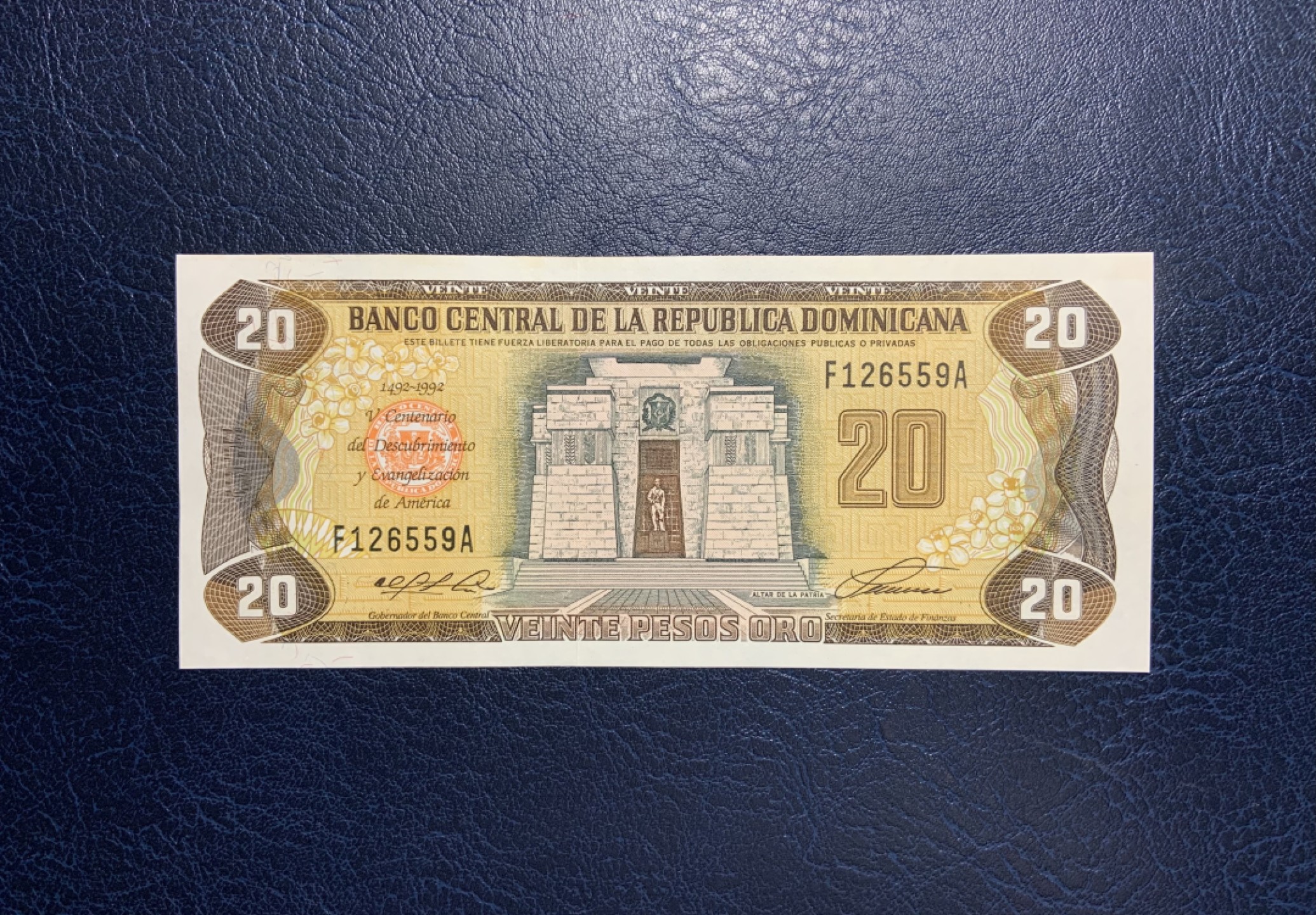 收藏联盟Quantum Auction 第232期拍卖 多米尼加1992年20比索哥伦布发现新大陆500周年纪念钞 品相全新UNC 正面为祖国圣坛 