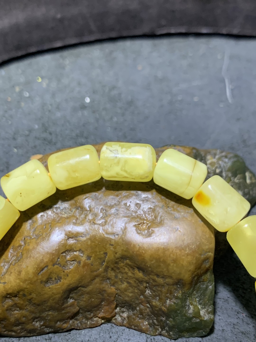 天然乌克兰蜜蜡桶珠手串1条