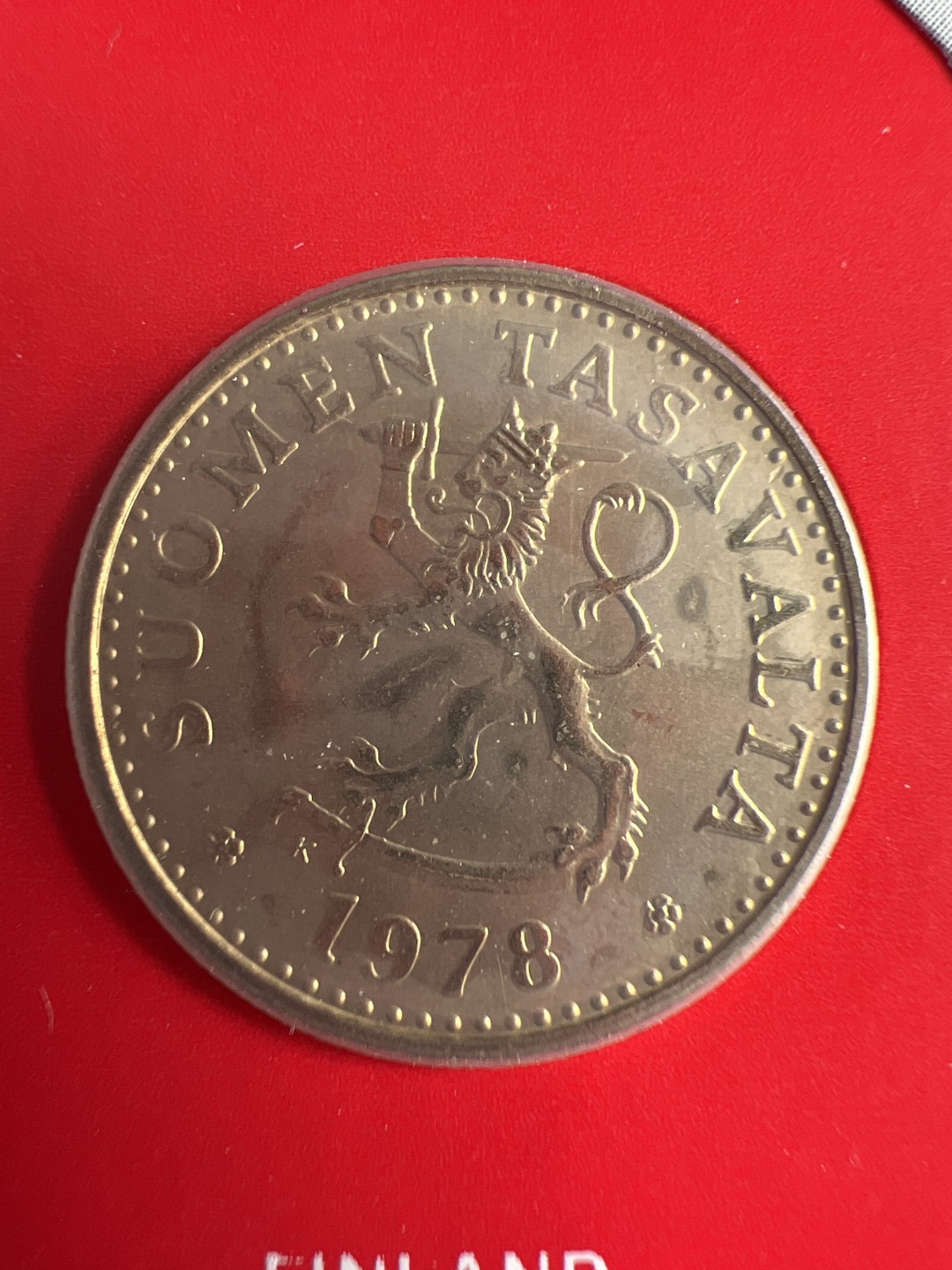 泡泡堂微拍第六十三幕硬币捡漏可累计专场👿👿，零佣金，零押金，累计满二十元包邮，接受代拍业务 邮币封芬兰