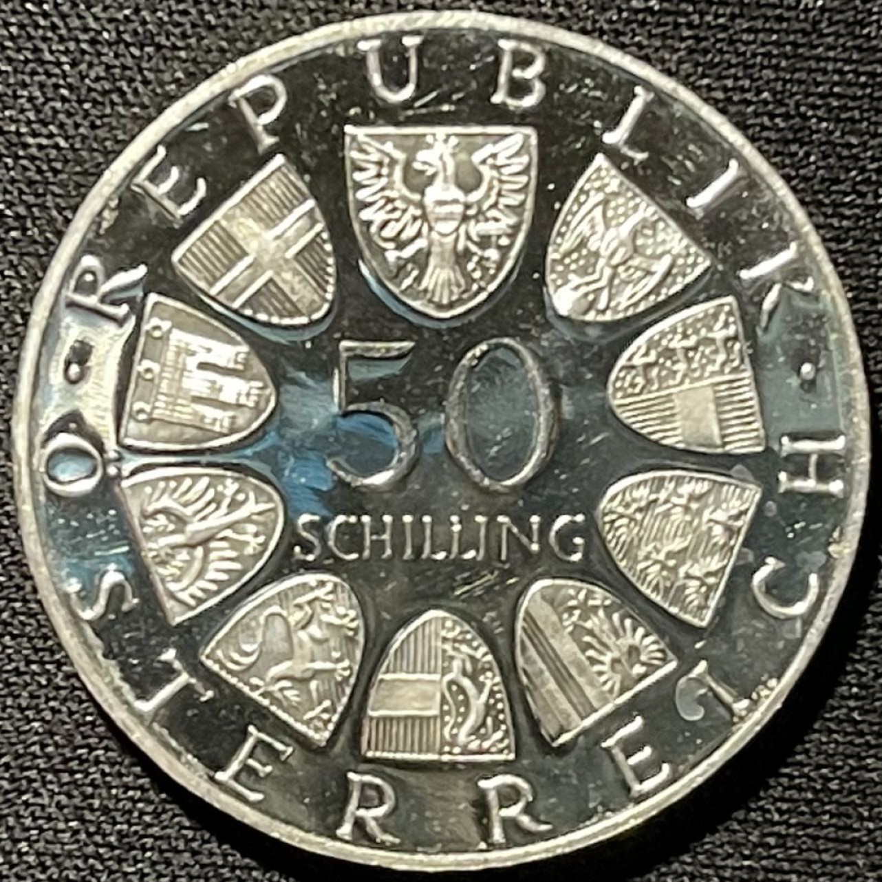 紫瑗钱币——第262期拍卖 奥地利 1974年 广播系统成立50周年 20先令 20克 0.64银 精制