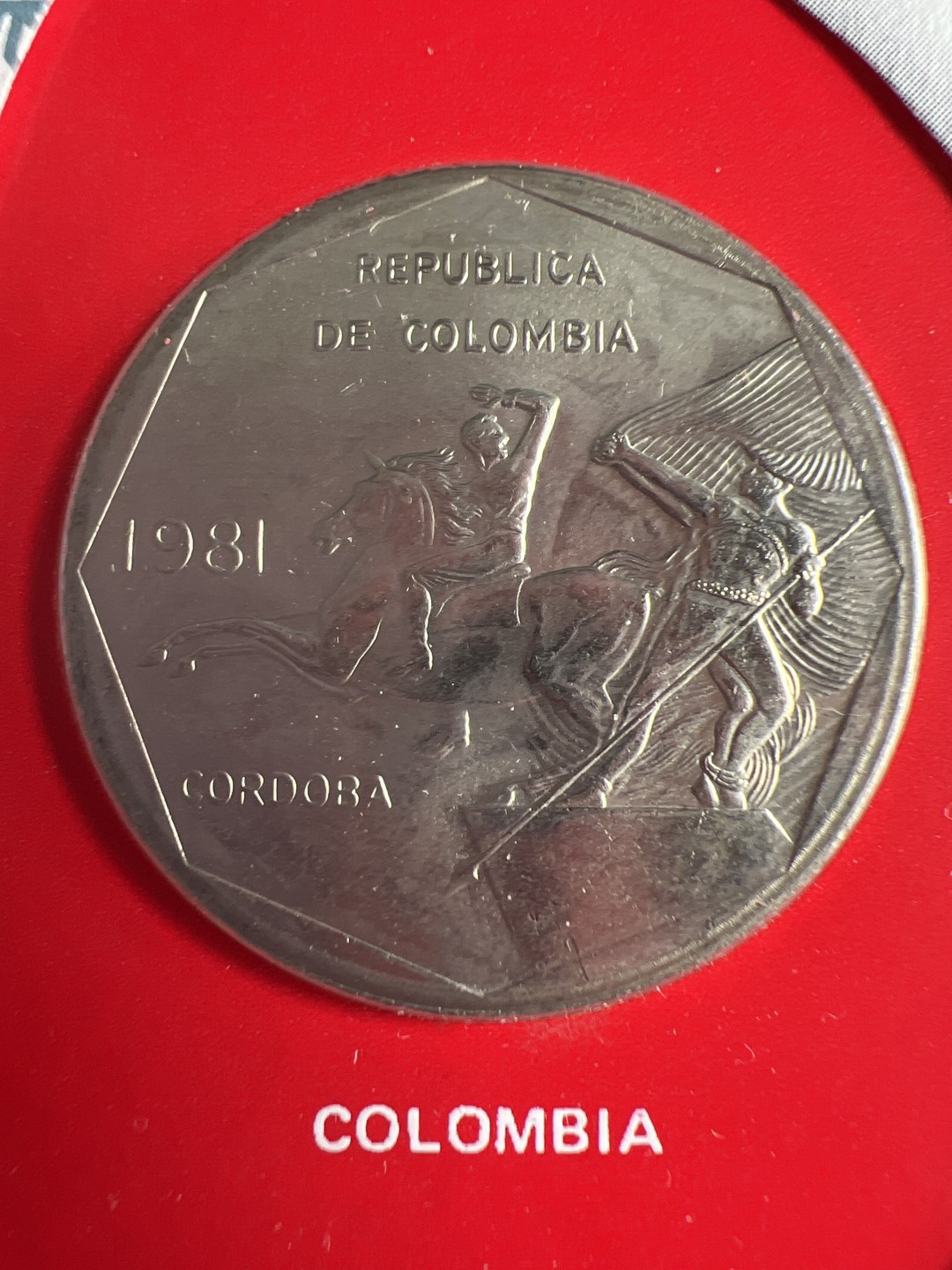 泡泡堂微拍第六十三幕硬币捡漏可累计专场👿👿，零佣金，零押金，累计满二十元包邮，接受代拍业务 邮币封少见哥伦比亚