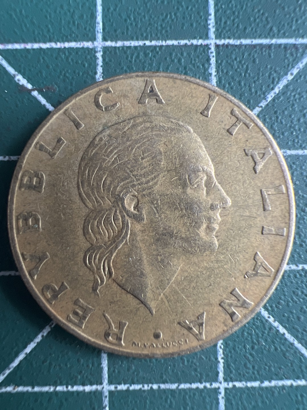 泡泡堂第226期  世界硬币邮票 （无押金，无佣金，捡漏，全场20包邮，偏远地区除外） 意大利200里拉