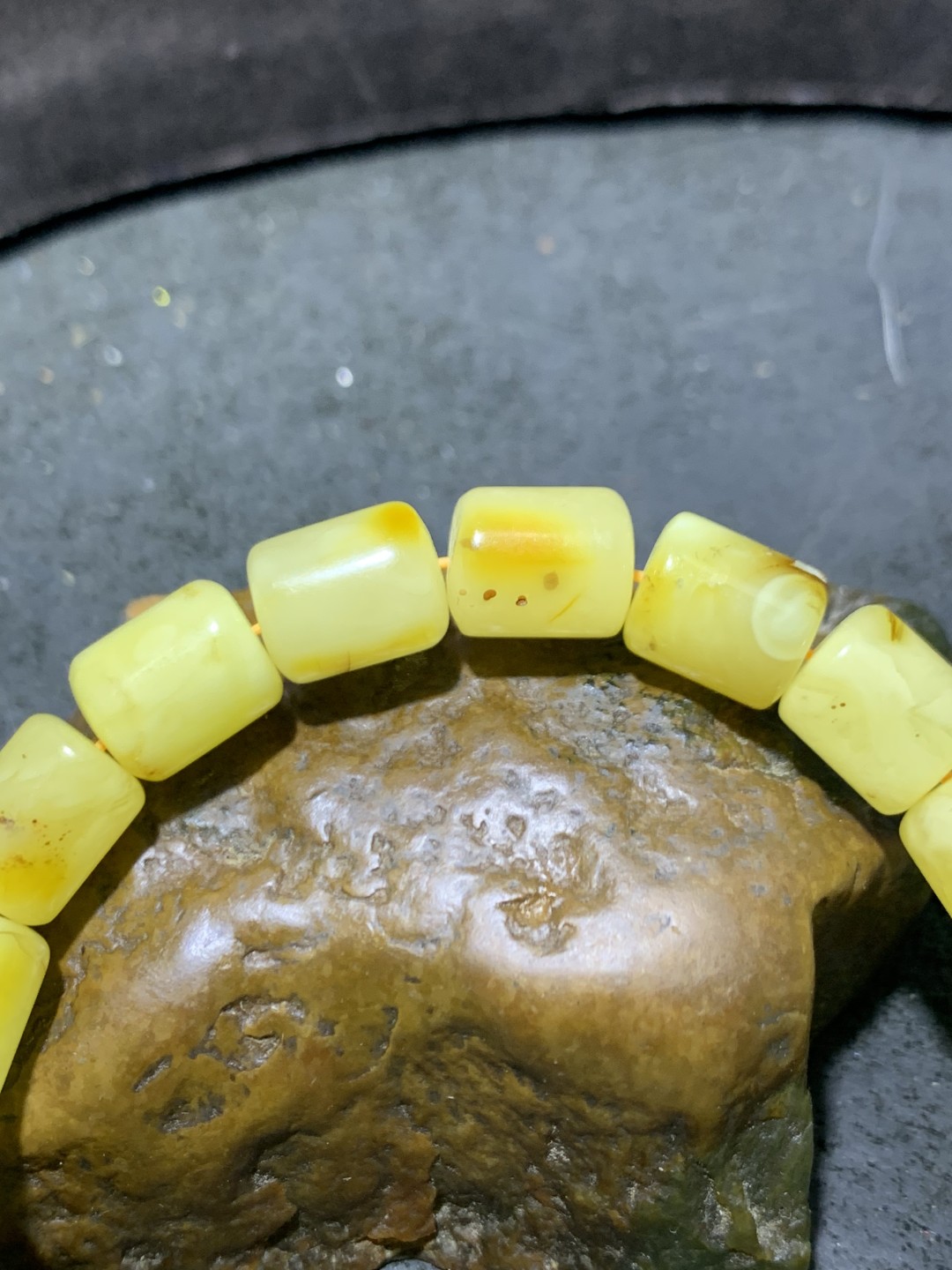天然乌克兰蜜蜡桶珠手串1条