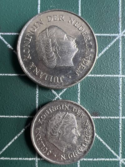 泡泡堂第226期  世界硬币邮票 （无押金，无佣金，捡漏，全场20包邮，偏远地区除外） - 荷兰一对