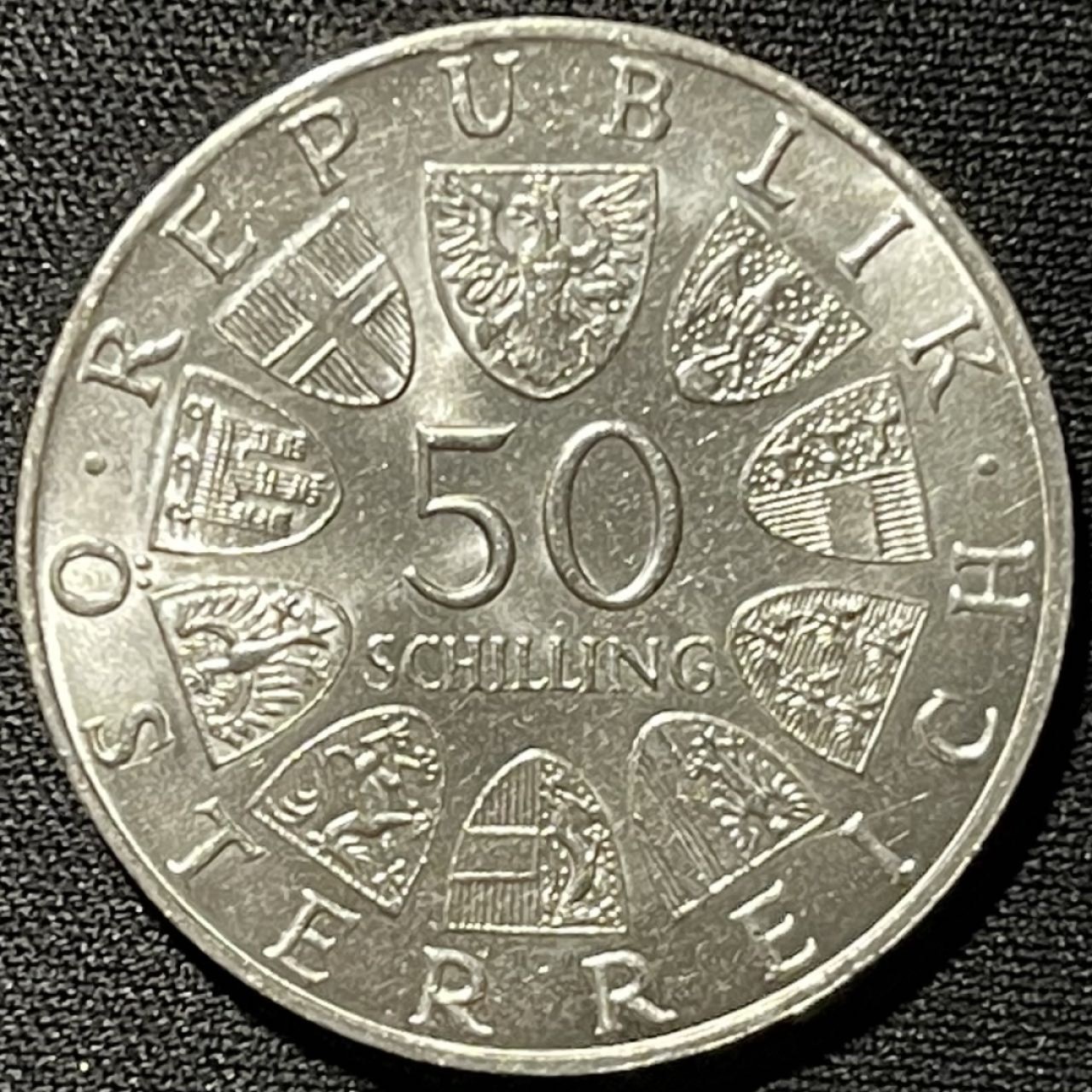 紫瑗钱币——第262期拍卖 奥地利 1972年 萨尔兹堡大学350周年 50先令 20克 0.9银 UNC