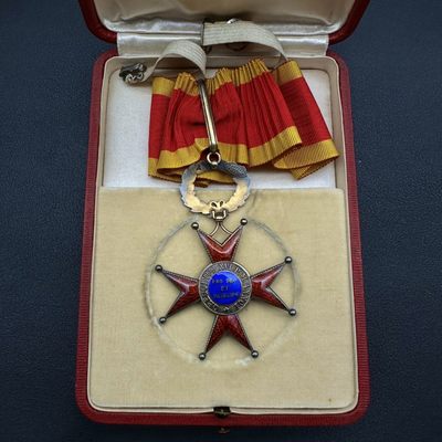 勋章交易所2月19日专场 教宗国指挥官级格里高利勋章（银制）