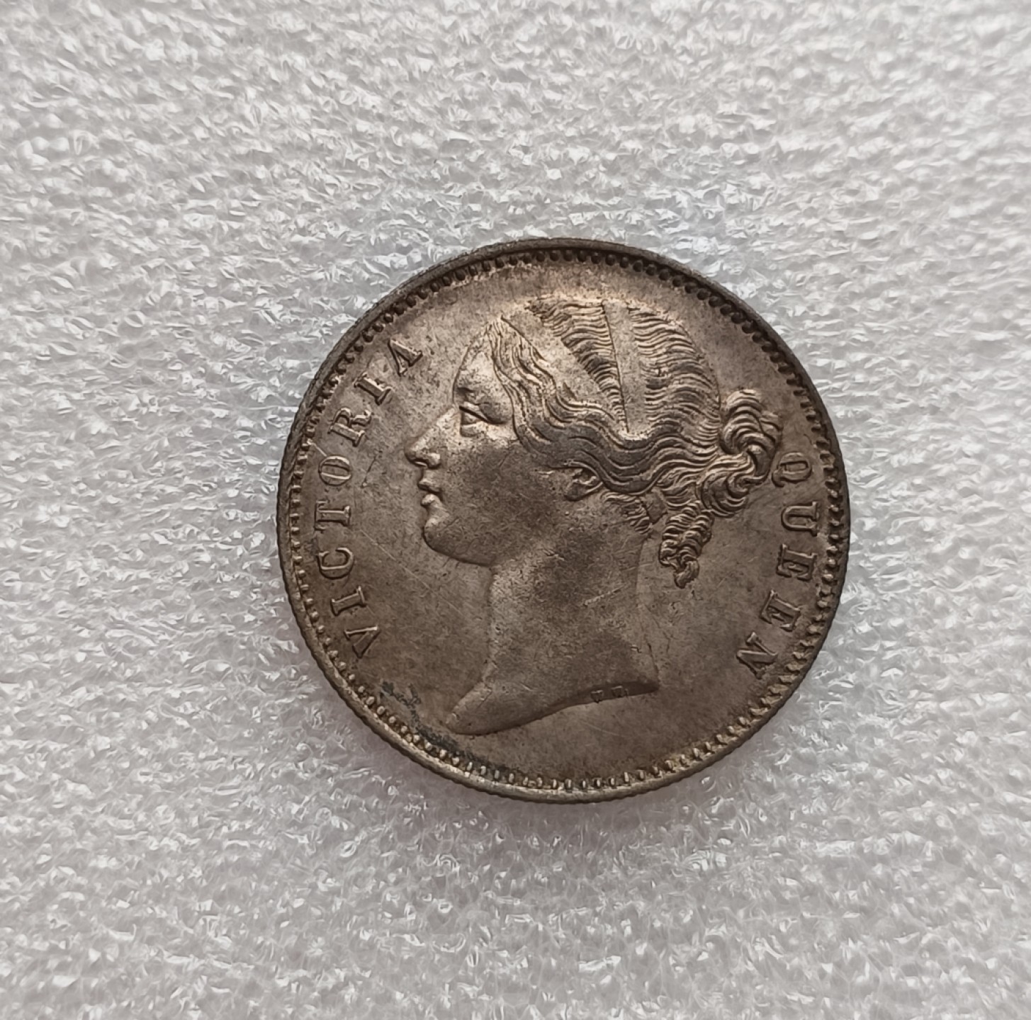 瓶子🏺第79期拍卖会 英属印度1840年维多利亚1卢比双辫