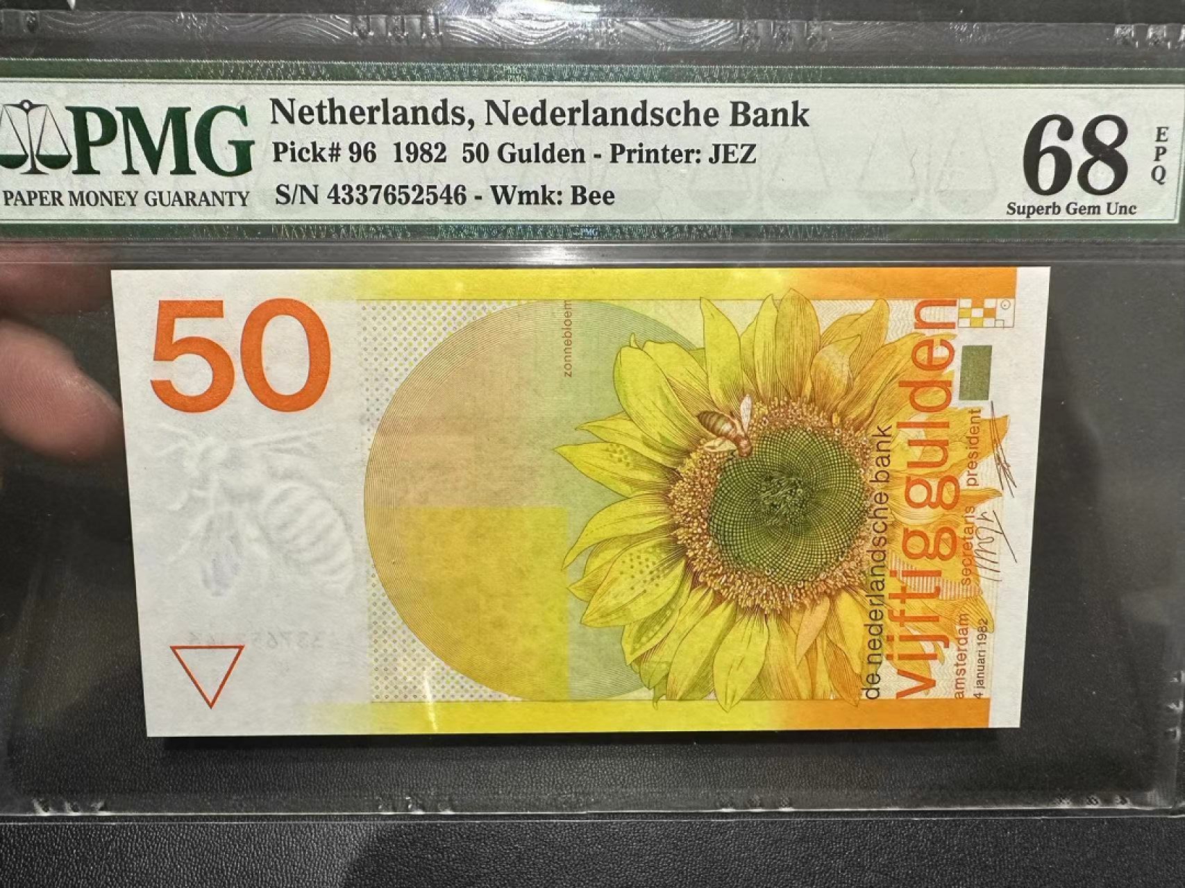 《外钞收藏家》第二百四十一期 1982荷兰向日葵 50盾 PMG68