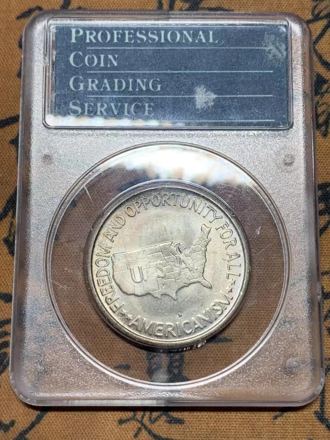 博洋堂世界钱币拍卖第016期（全场包邮） PCGS MS63 五彩原光1954年美国华盛顿半圆银币 PCGS经典摇摇盒，小巧可爱，淡彩包浆十分漂亮