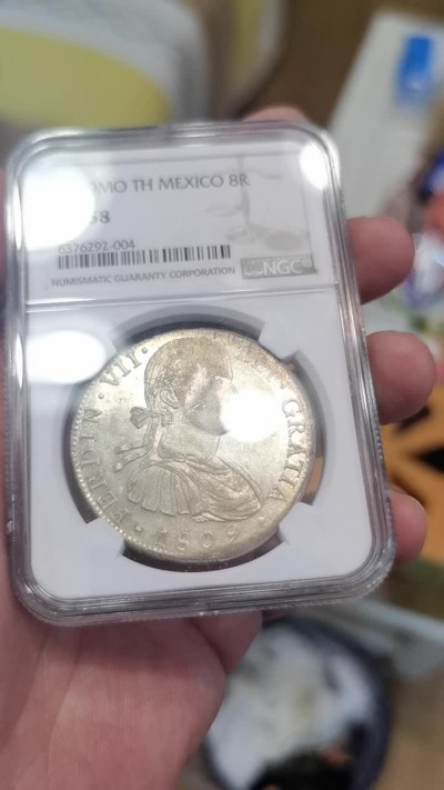 博洋堂世界钱币拍卖第016期（全场包邮） NGC AU58  墨西哥费迪南七世过渡双柱 MO 1809 8里亚尔 高光底板好 有点低评 目前价值洼地