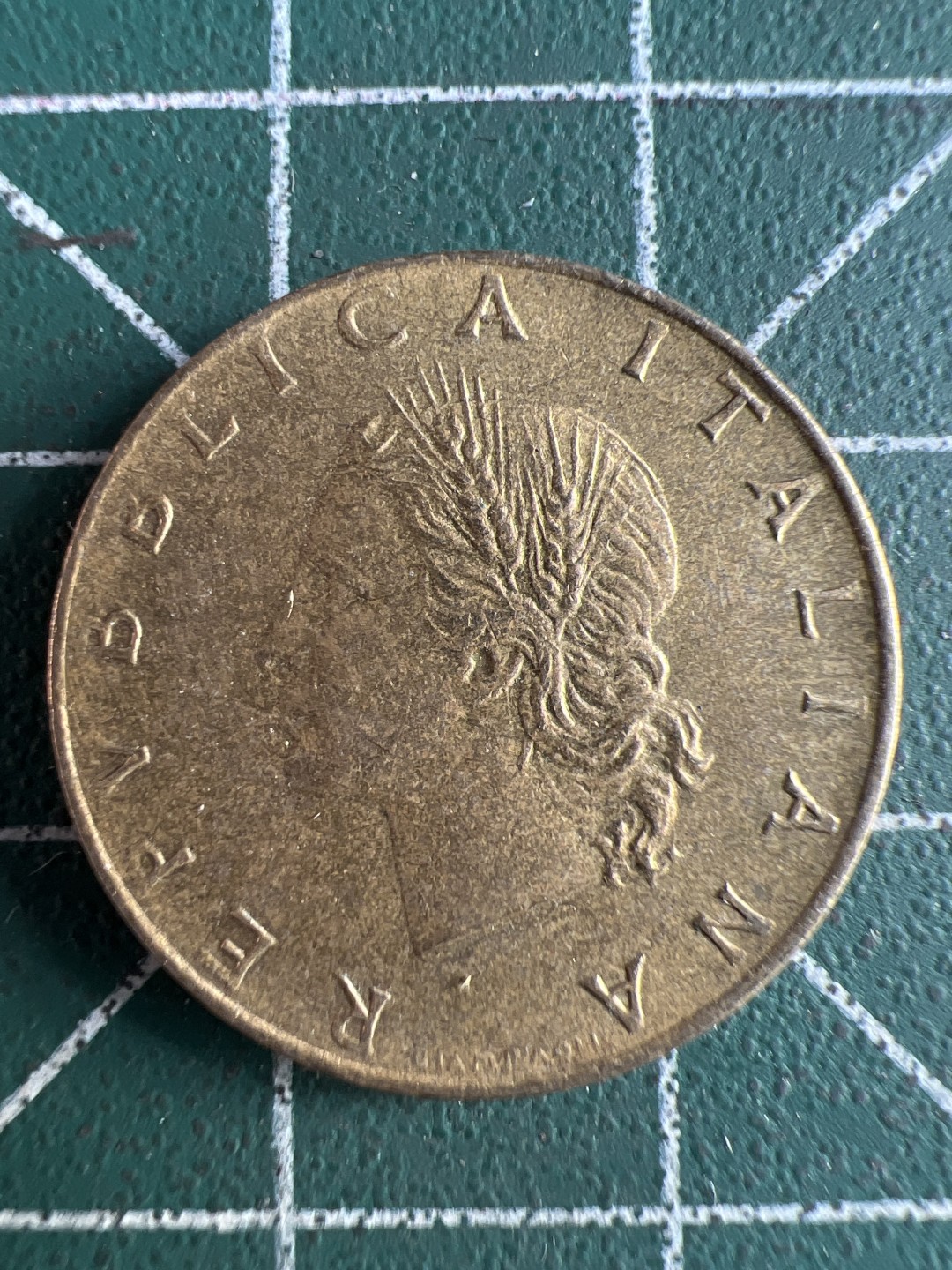 泡泡堂微拍第九十幕硬币捡漏可累计专场👿👿，累计满二十元包邮，接受代拍业务 意大利20里拉