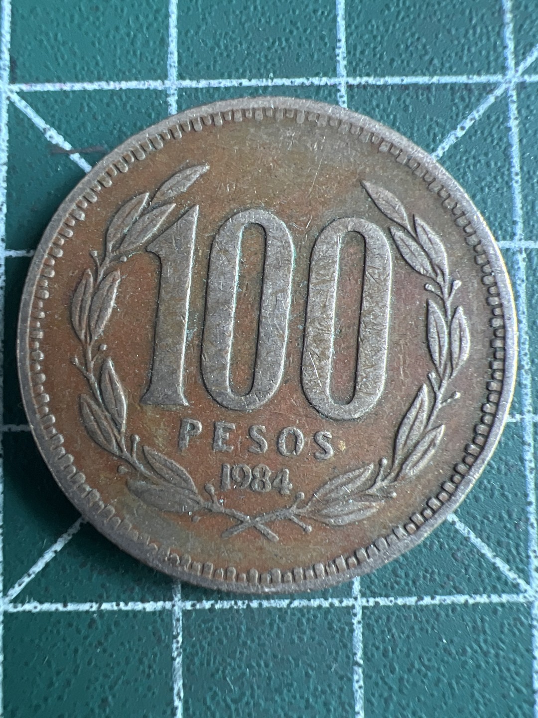 泡泡堂微拍第六十六幕硬币捡漏可累计专场👿👿，零佣金，零押金，累计满二十元包邮，接受代拍业务 智利100比索铜币