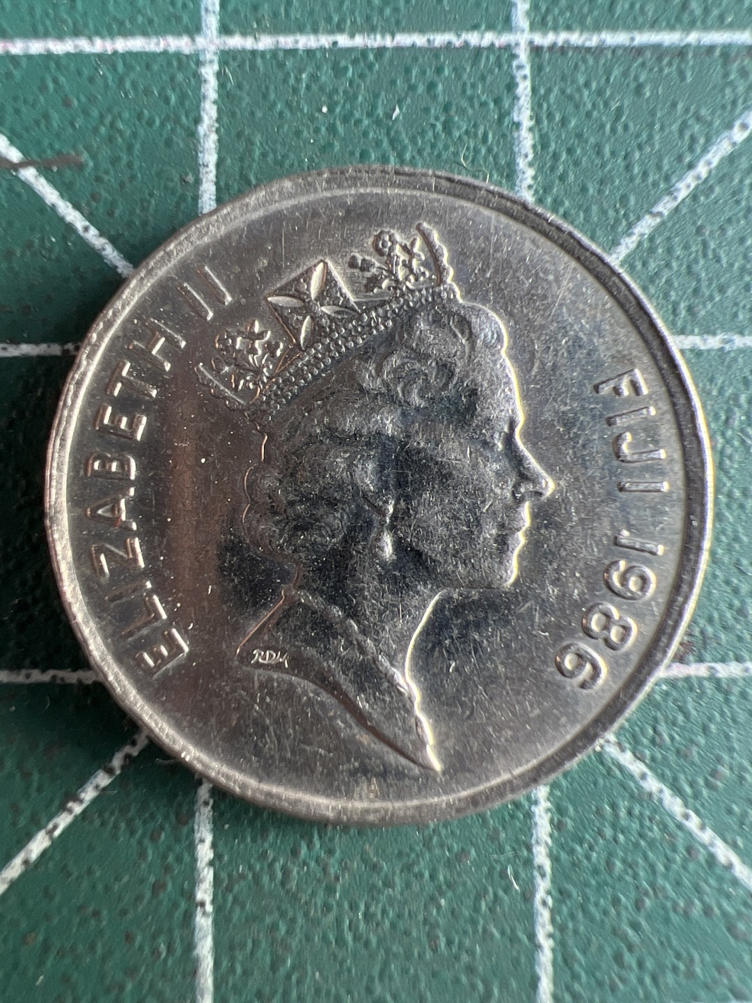 泡泡堂微拍第六十四幕硬币捡漏可累计专场👿👿，零佣金，零押金，累计满二十元包邮，接受代拍业务 斐济五分