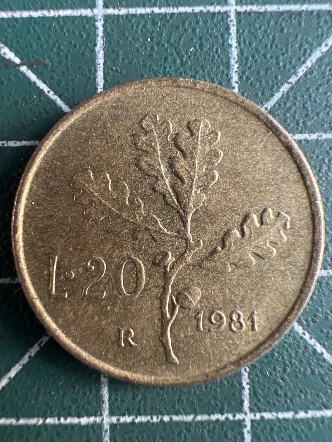 泡泡堂微拍第九十幕硬币捡漏可累计专场👿👿，累计满二十元包邮，接受代拍业务 意大利20里拉