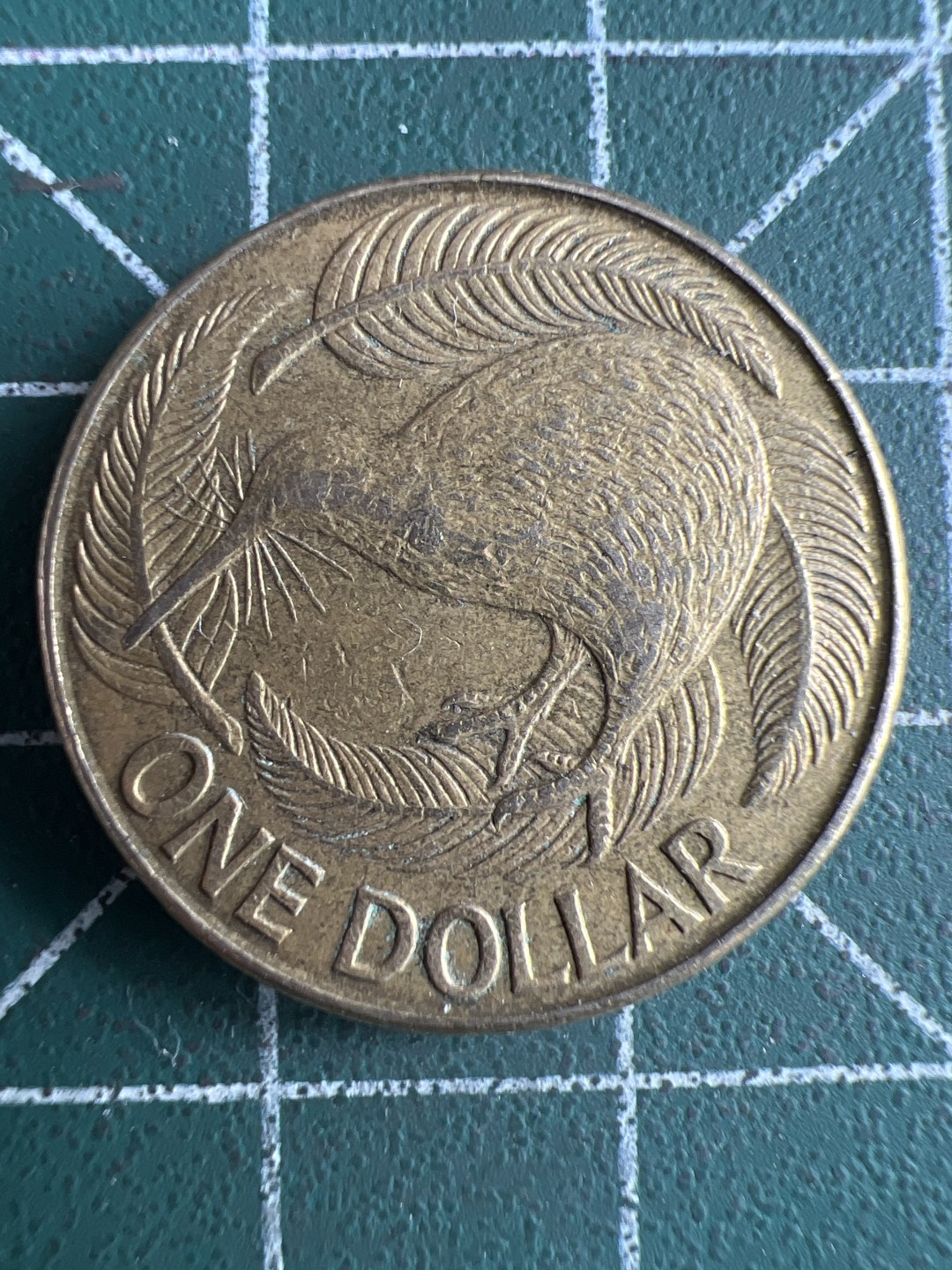 泡泡堂微拍第六十五幕硬币捡漏可累计专场👿👿，零佣金，零押金，累计满二十元包邮，接受代拍业务 新西兰一元