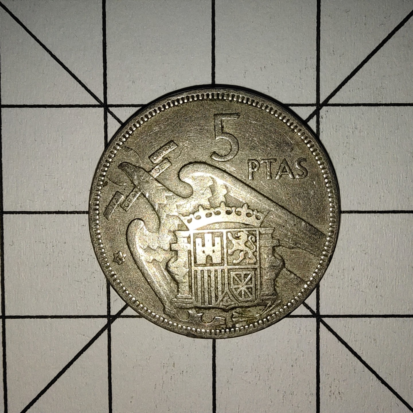 收藏之家世界硬币第9期(满20包邮，可多场累计。捡漏，无押金，无佣金) 西班牙5比塞塔1957年