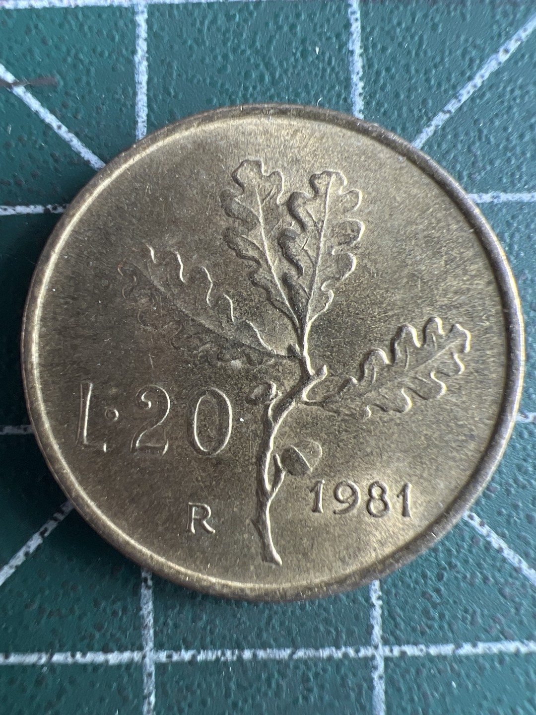 泡泡堂微拍第六十五幕硬币捡漏可累计专场👿👿，零佣金，零押金，累计满二十元包邮，接受代拍业务 意大利20里拉