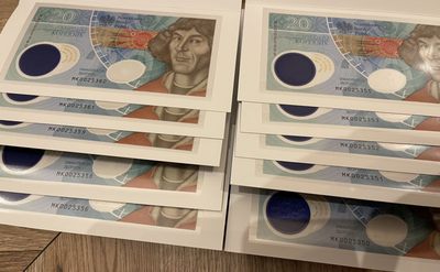 全新UNC波兰20哥白尼塑料纪念钞带原装册 全程无4/7