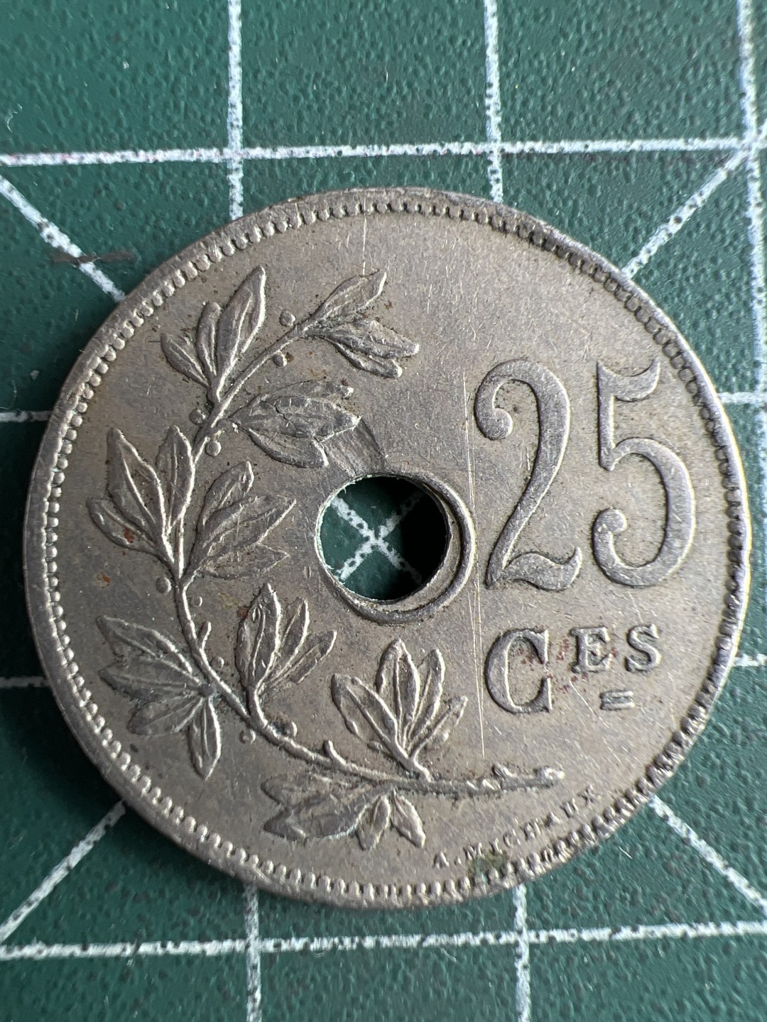 泡泡堂微拍第六十五幕硬币捡漏可累计专场👿👿，零佣金，零押金，累计满二十元包邮，接受代拍业务 比利时25分