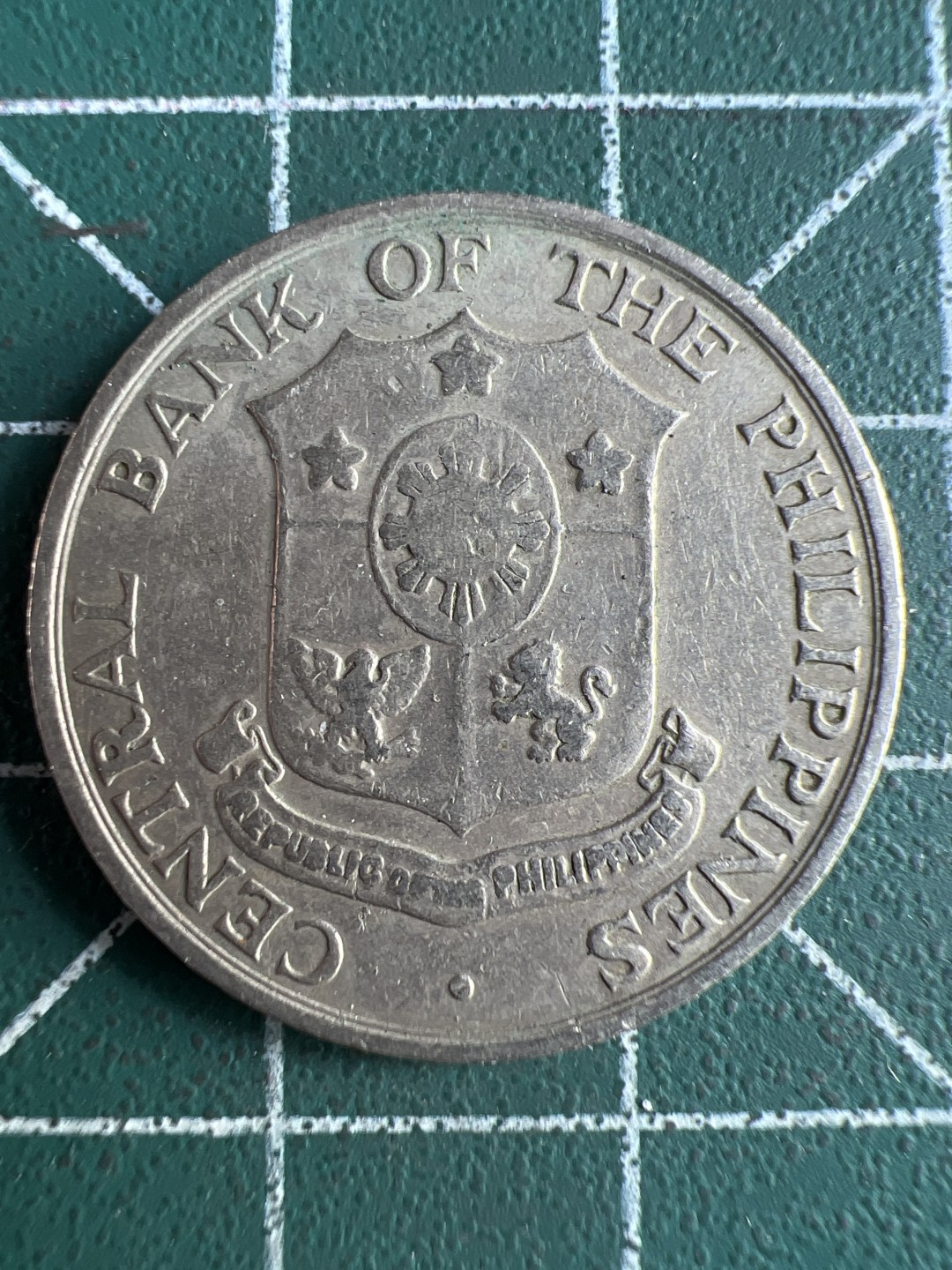 泡泡堂微拍第六十四幕硬币捡漏可累计专场👿👿，零佣金，零押金，累计满二十元包邮，接受代拍业务 菲律宾25分