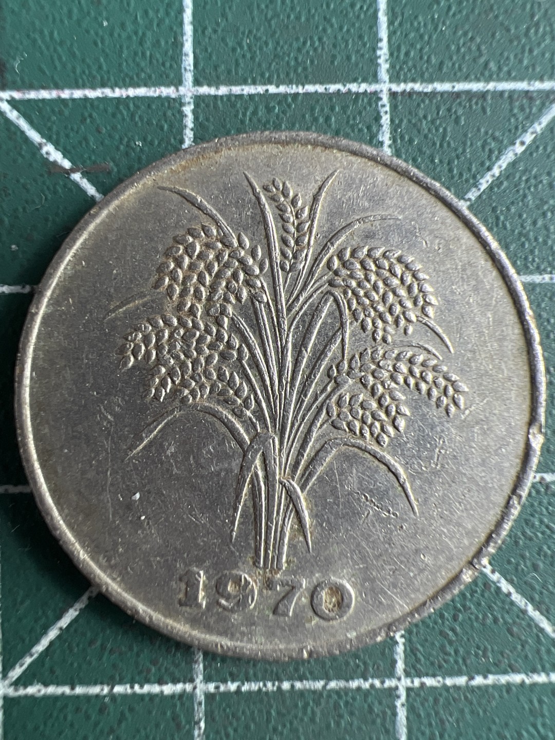 泡泡堂微拍第六十五幕硬币捡漏可累计专场👿👿，零佣金，零押金，累计满二十元包邮，接受代拍业务 越南10盾