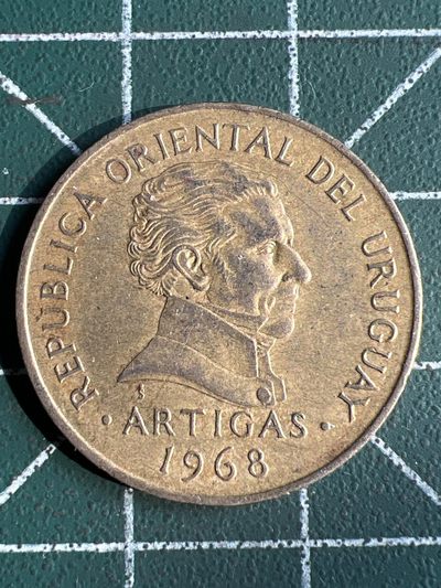 泡泡堂微拍第八十三幕硬币捡漏可累计专场👿👿，零佣金，零押金，累计满二十元包邮，接受代拍业务 - 乌拉圭十比索