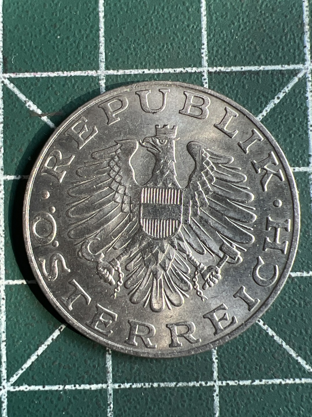 泡泡堂微拍第六十五幕硬币捡漏可累计专场👿👿，零佣金，零押金，累计满二十元包邮，接受代拍业务 奥地利10先令