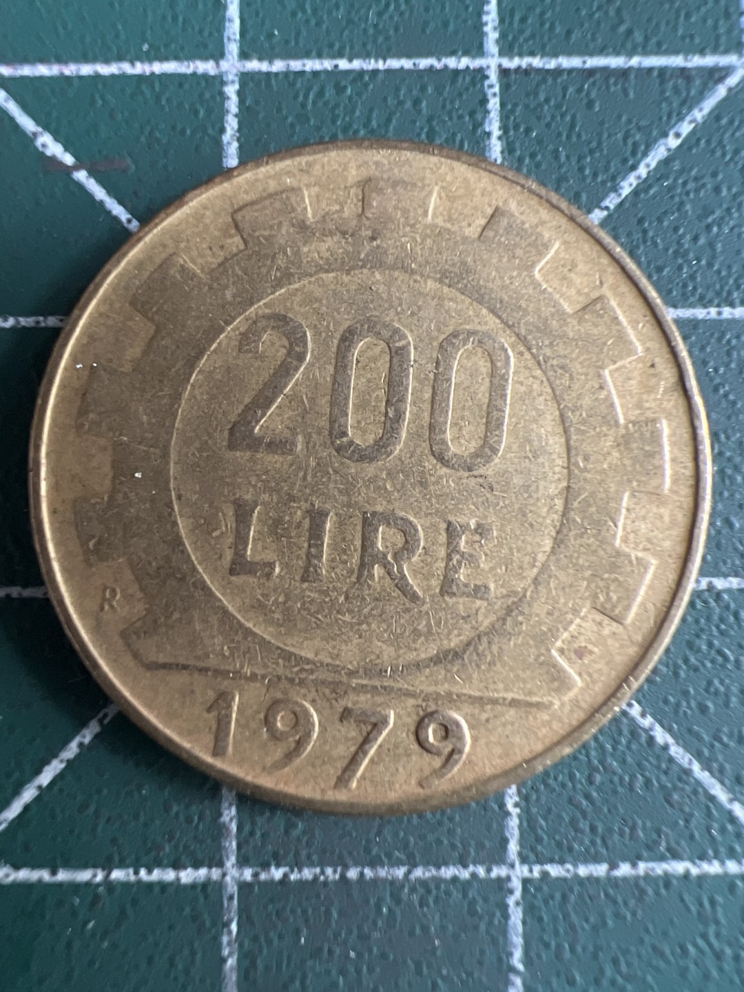 泡泡堂第230期  世界硬币邮票 （无押金，无佣金，捡漏，全场20包邮，偏远地区除外） 意大利200里拉