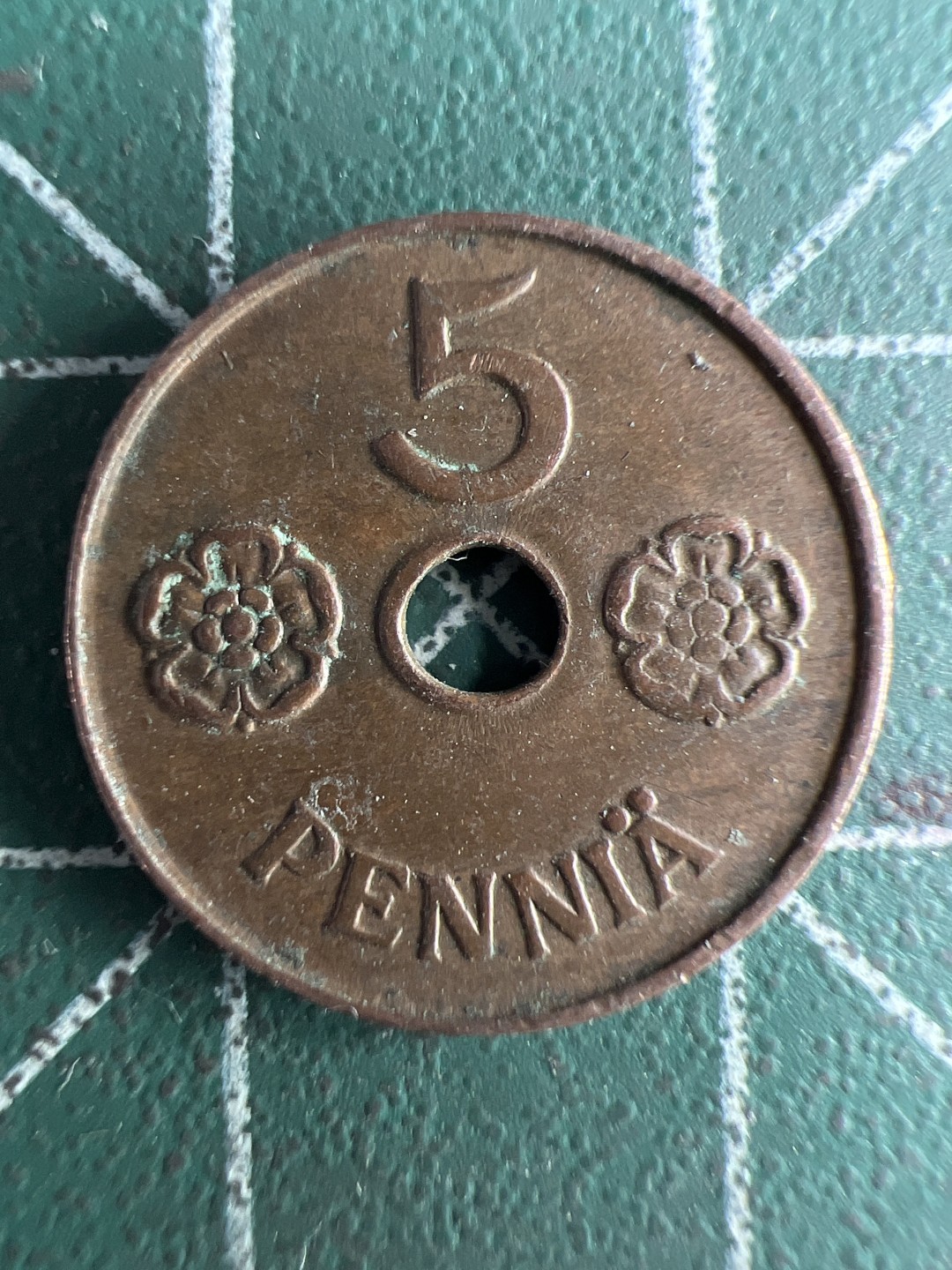 泡泡堂微拍第六十五幕硬币捡漏可累计专场👿👿，零佣金，零押金，累计满二十元包邮，接受代拍业务 芬兰5盆尼