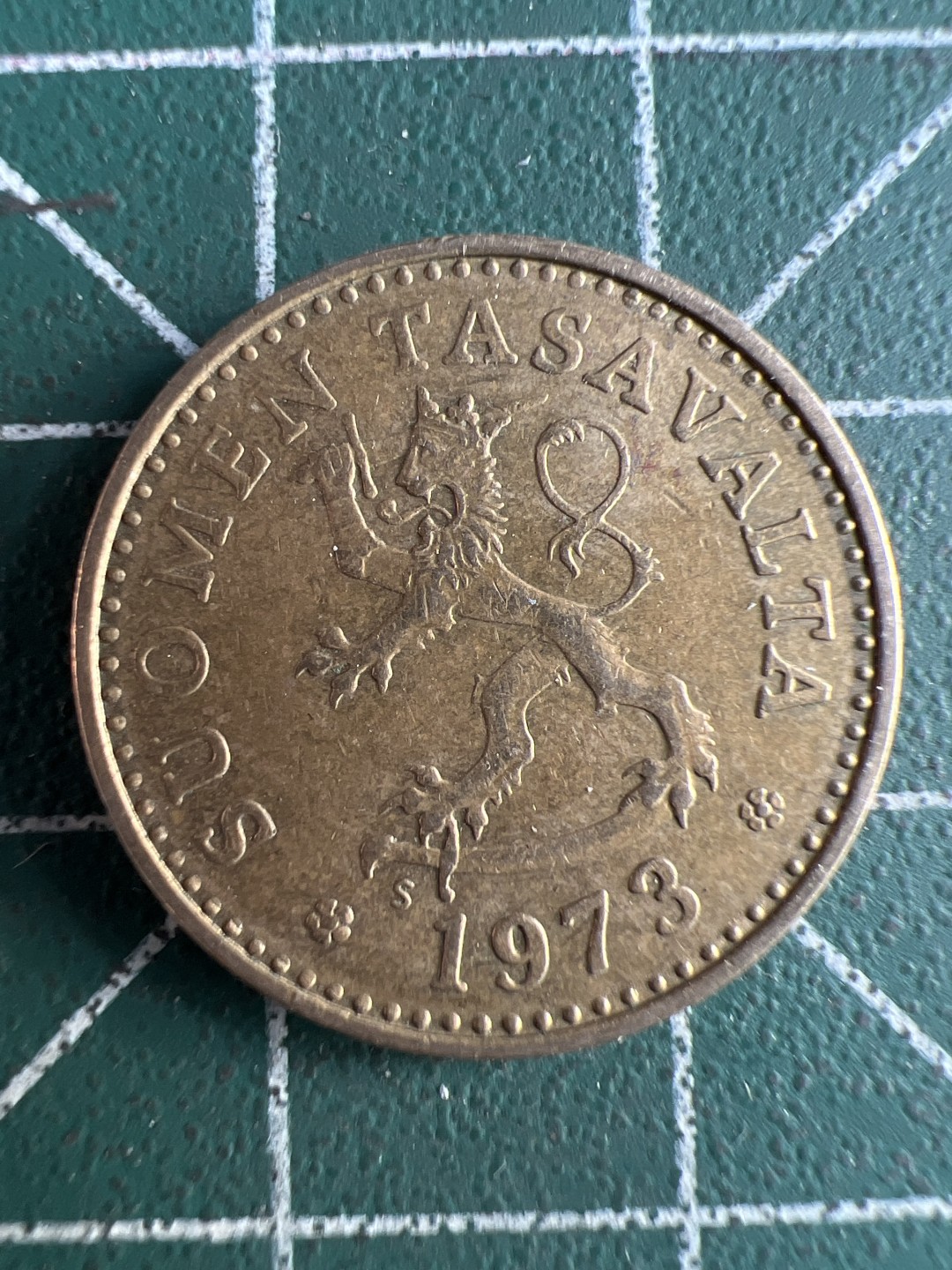 泡泡堂微拍第六十四幕硬币捡漏可累计专场👿👿，零佣金，零押金，累计满二十元包邮，接受代拍业务 芬兰十芬尼