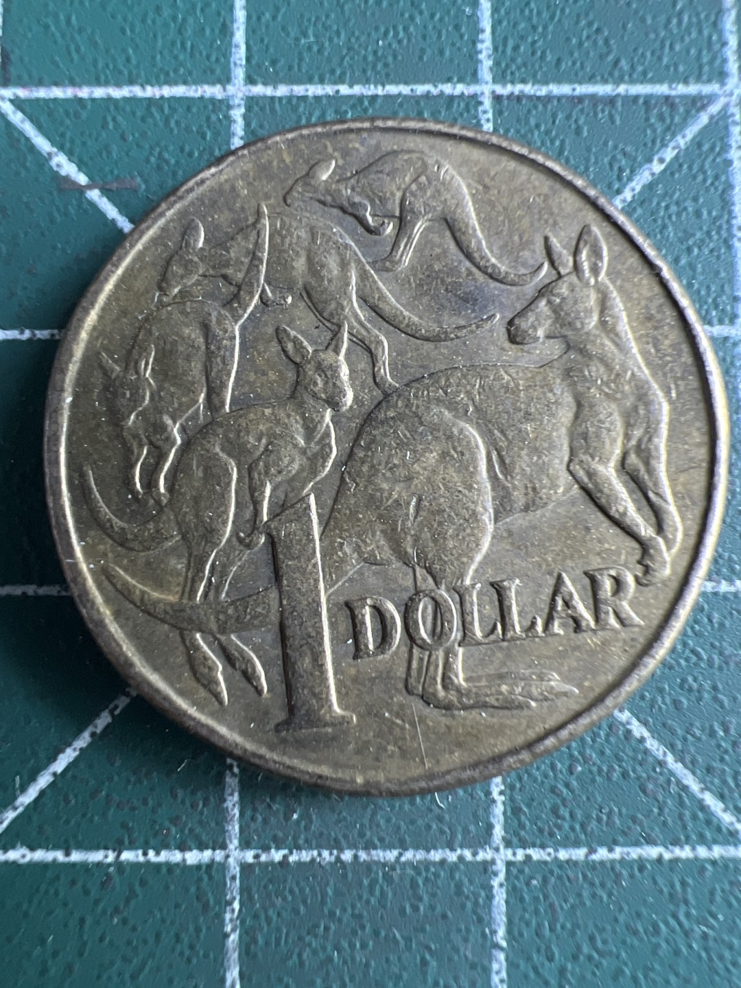 泡泡堂微拍第六十六幕硬币捡漏可累计专场👿👿，零佣金，零押金，累计满二十元包邮，接受代拍业务 澳大利亚一元