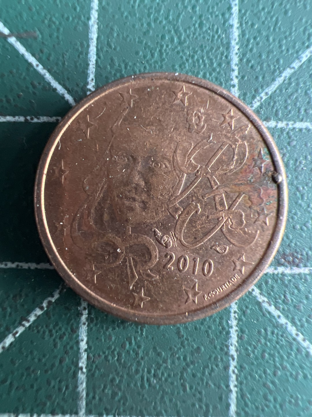 泡泡堂微拍第六十六幕硬币捡漏可累计专场👿👿，零佣金，零押金，累计满二十元包邮，接受代拍业务 法国一欧分