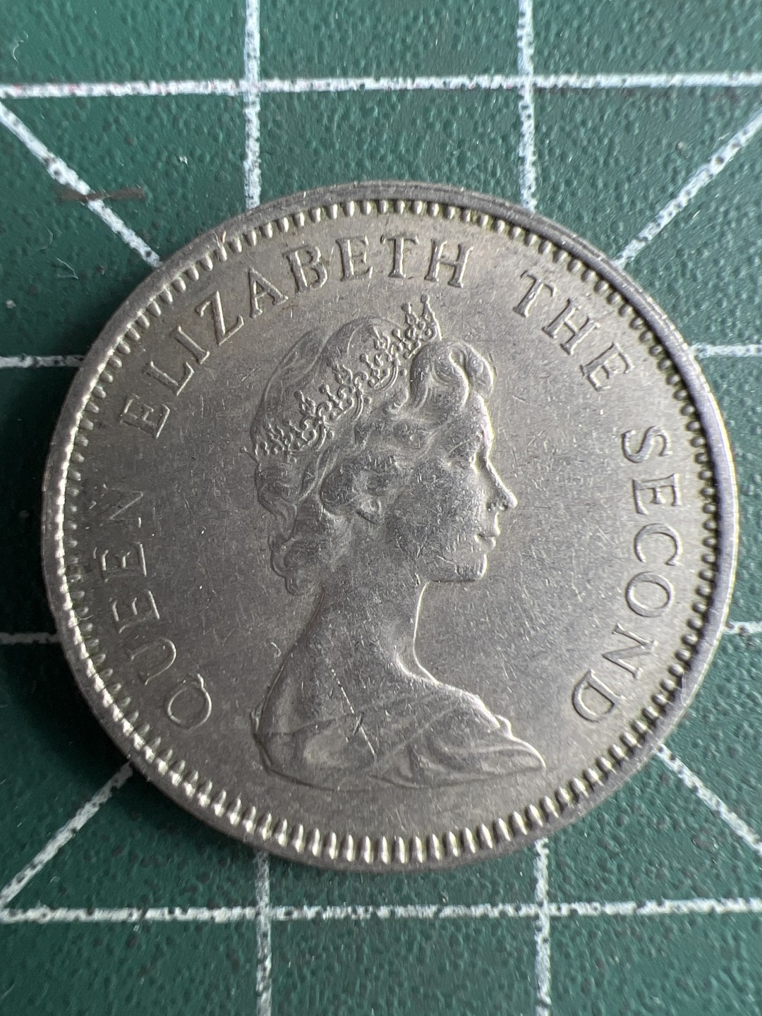 泡泡堂微拍第六十五幕硬币捡漏可累计专场👿👿，零佣金，零押金，累计满二十元包邮，接受代拍业务 英属泽西岛十便士