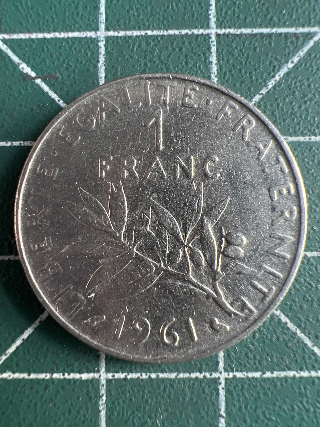 泡泡堂微拍第六十四幕硬币捡漏可累计专场👿👿，零佣金，零押金，累计满二十元包邮，接受代拍业务 法国一法