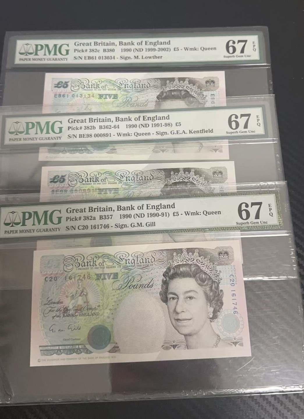 收藏联盟Quantum Auction 第233期拍卖 英国1990版5镑5张不同版本 PMG66-67 其中一张是错钞(横竖编号不对)