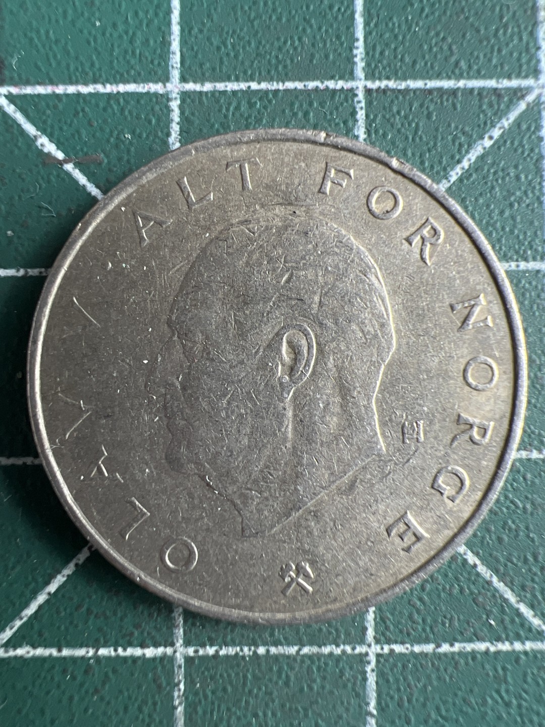 泡泡堂微拍第六十五幕硬币捡漏可累计专场👿👿，零佣金，零押金，累计满二十元包邮，接受代拍业务 挪威一克朗