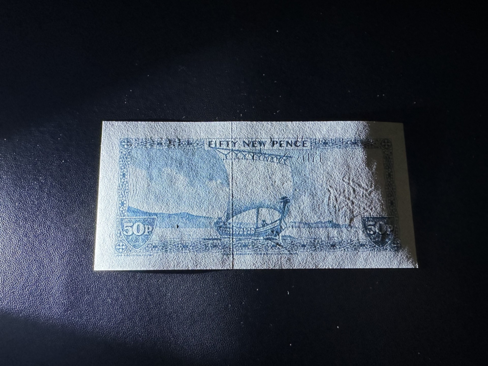 《外钞收藏家》第二百四十二期（连拍场） 马恩岛50便士 全新UNC