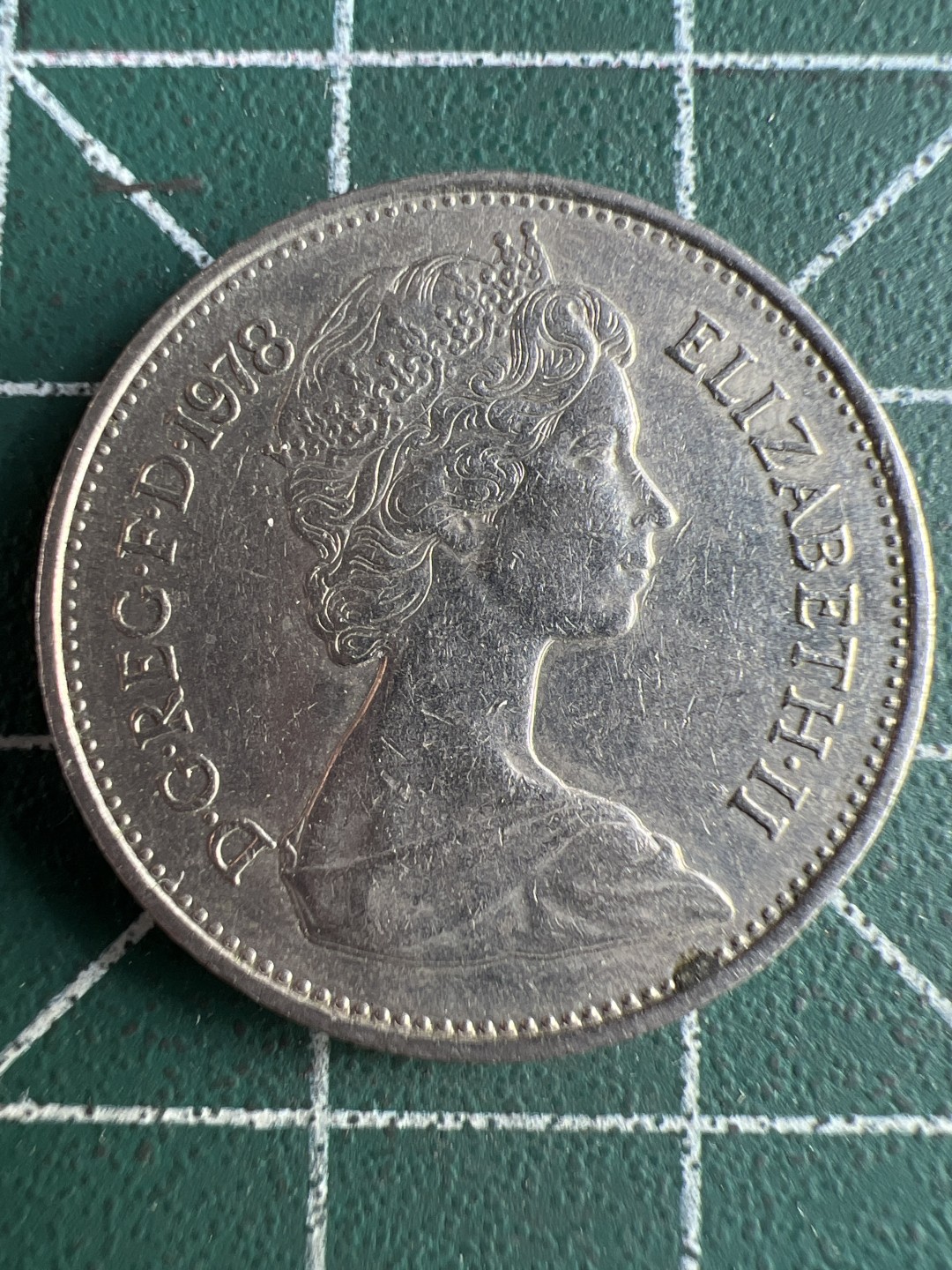 泡泡堂微拍第六十四幕硬币捡漏可累计专场👿👿，零佣金，零押金，累计满二十元包邮，接受代拍业务 英国五便士