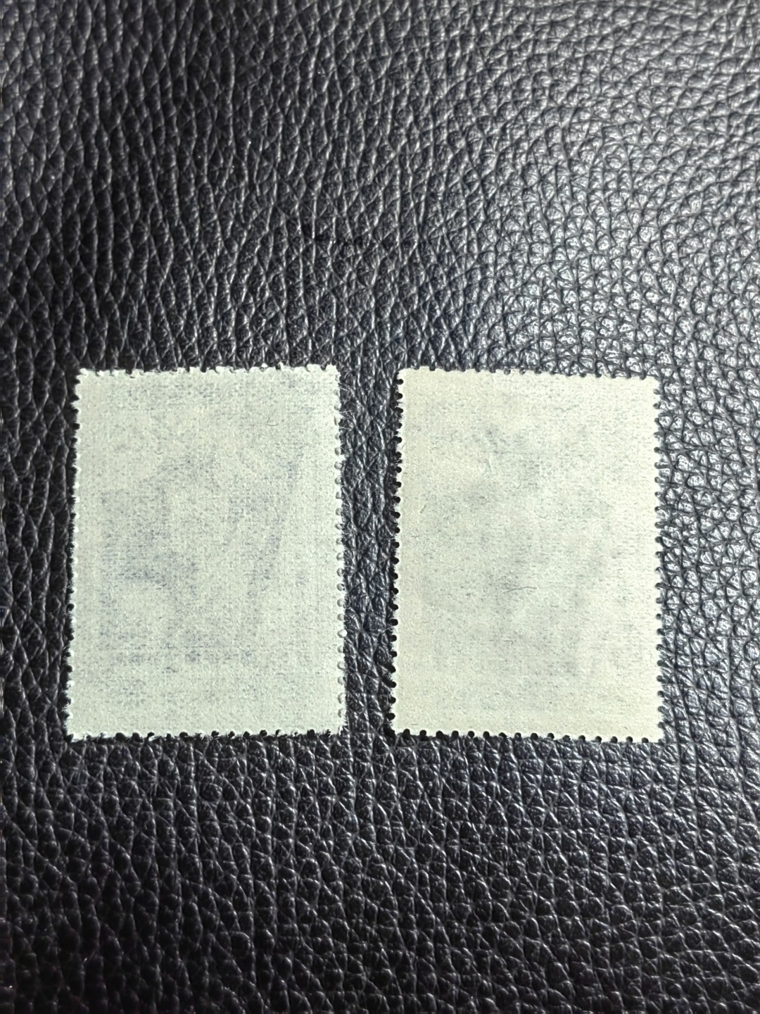 洪涛臻品批发群  精选邮票限时拍卖第一百八十一期 纪14儿童新全一组  版撕上品，轻微软折，早期草纸精品小票，注意抄底