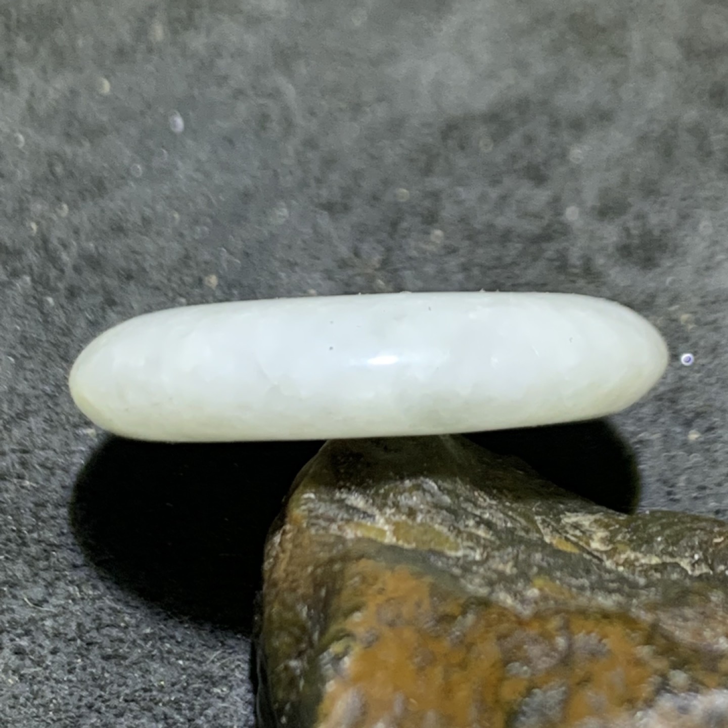 天然A货翡翠平安扣1个！