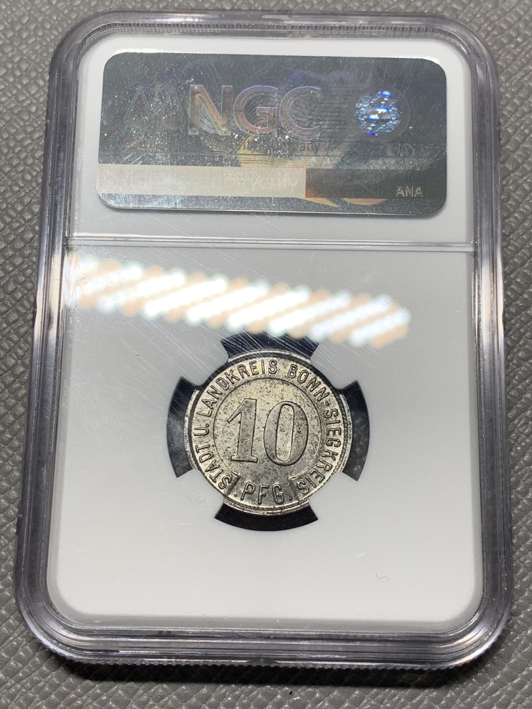 《竞宝斋》第136场-周日，周一连拍 (全场包邮) NGC-MS62 德国紧急状态时期伯恩市 1919年 10芬尼 铁质币 状态非常好德紧系列的名誉品种