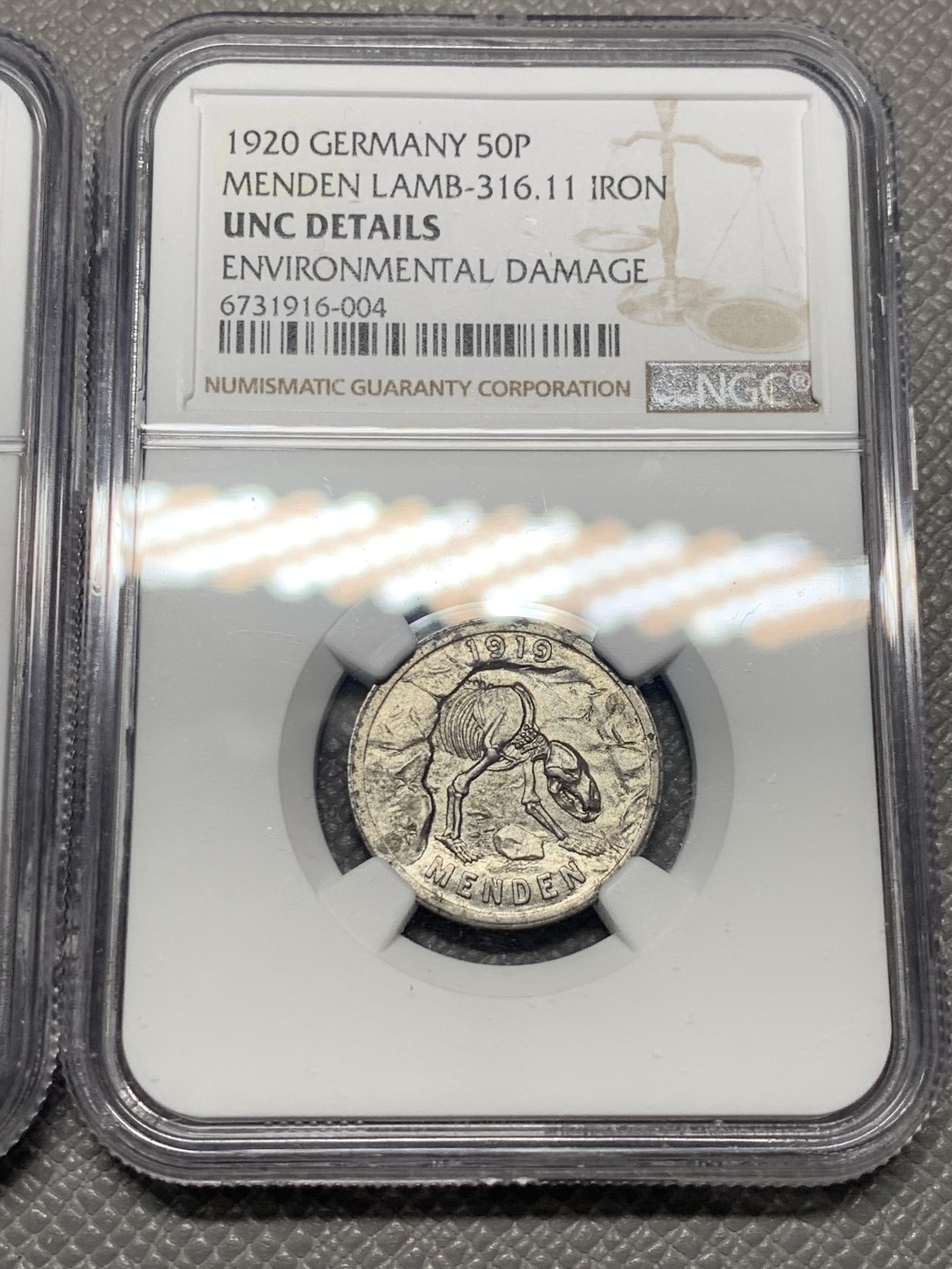 《竞宝斋》第136场-周日，周一连拍 (全场包邮) NGC-UNCD 两枚一组德国紧急状态时期门登洞熊 1920年 50芬尼(铁质和铝质）德紧小热门 状态和细节都非常不错