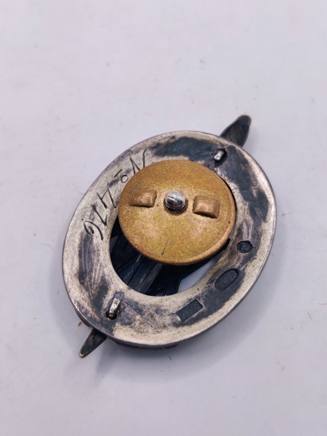 全场0元起拍 第32期 咸鱼国勋章拍卖专场 2月22日（周三）下午6：00开始 苏联 全俄肃反委会契卡15周年荣誉章 银制珐琅 nkvd