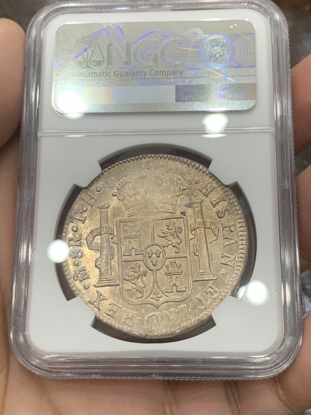 《竞宝斋》第136场-周日，周一连拍 (全场包邮) NGC UNC 墨西哥 1809年 费七 戎装版 8R 双柱 大银币 转光好 可再试试