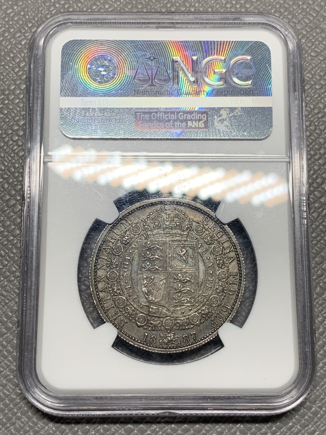 《竞宝斋》第136场-周日，周一连拍 (全场包邮) NGC-AU58 英国 1887年 维多利亚高冠半克朗 黑彩包浆 出分不易