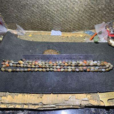 精美阿拉善筋脉玛瑙大颗粒原石108项链一条， 精美阿拉善筋脉玛瑙大颗粒原石108项链一条，