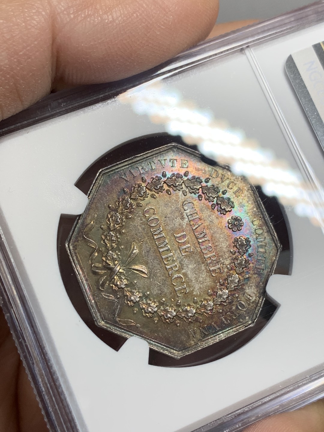 《竞宝斋》第136场-周日，周一连拍 (全场包邮) NGC-MS62 法国十九世纪 里昂商会 八角JETON银质代用币 五彩包浆 非常漂亮
