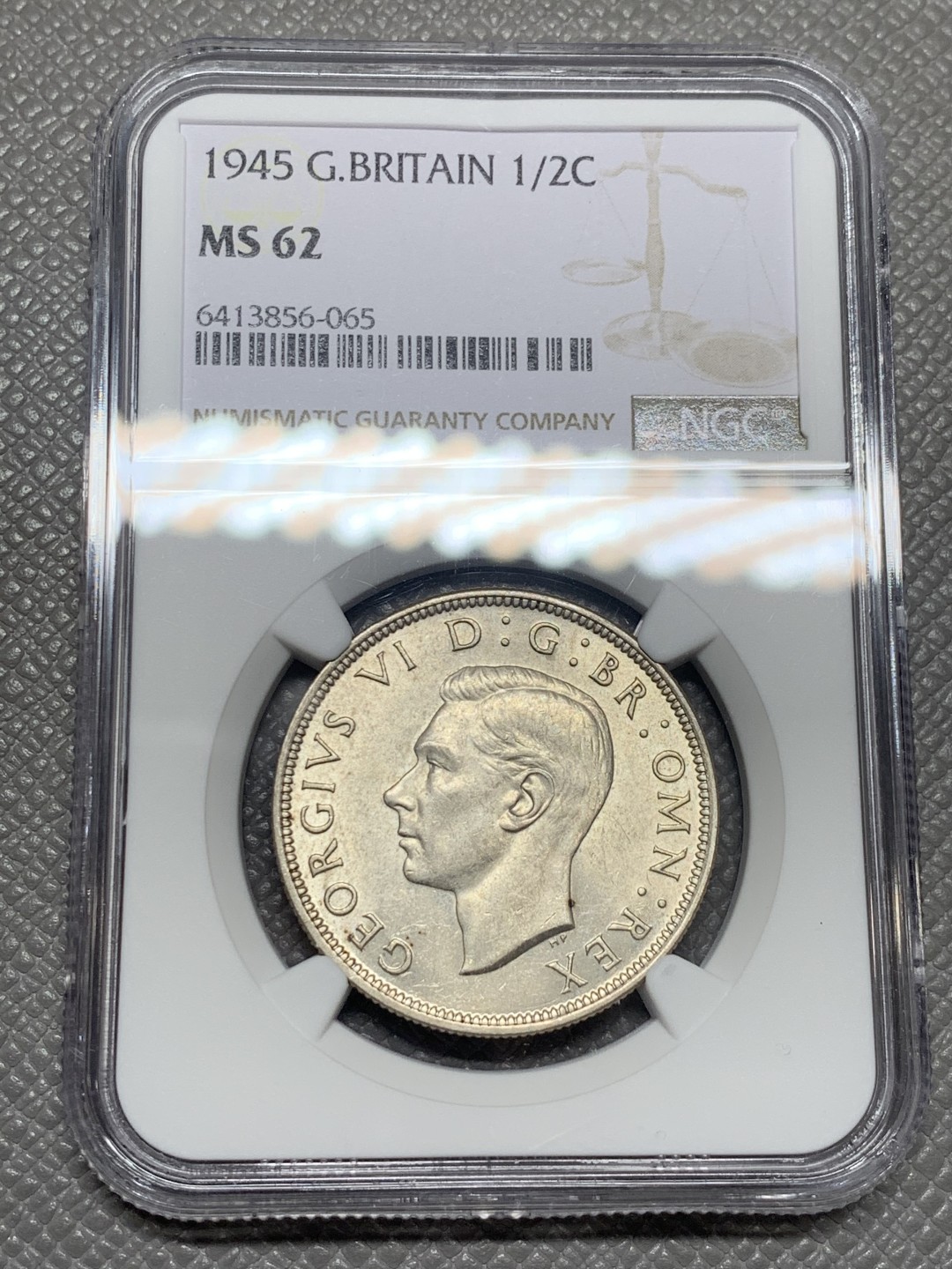 《竞宝斋》第136场-周日，周一连拍 (全场包邮) NGC-MS62 英国1945年 乔六半克朗银币 原光好品